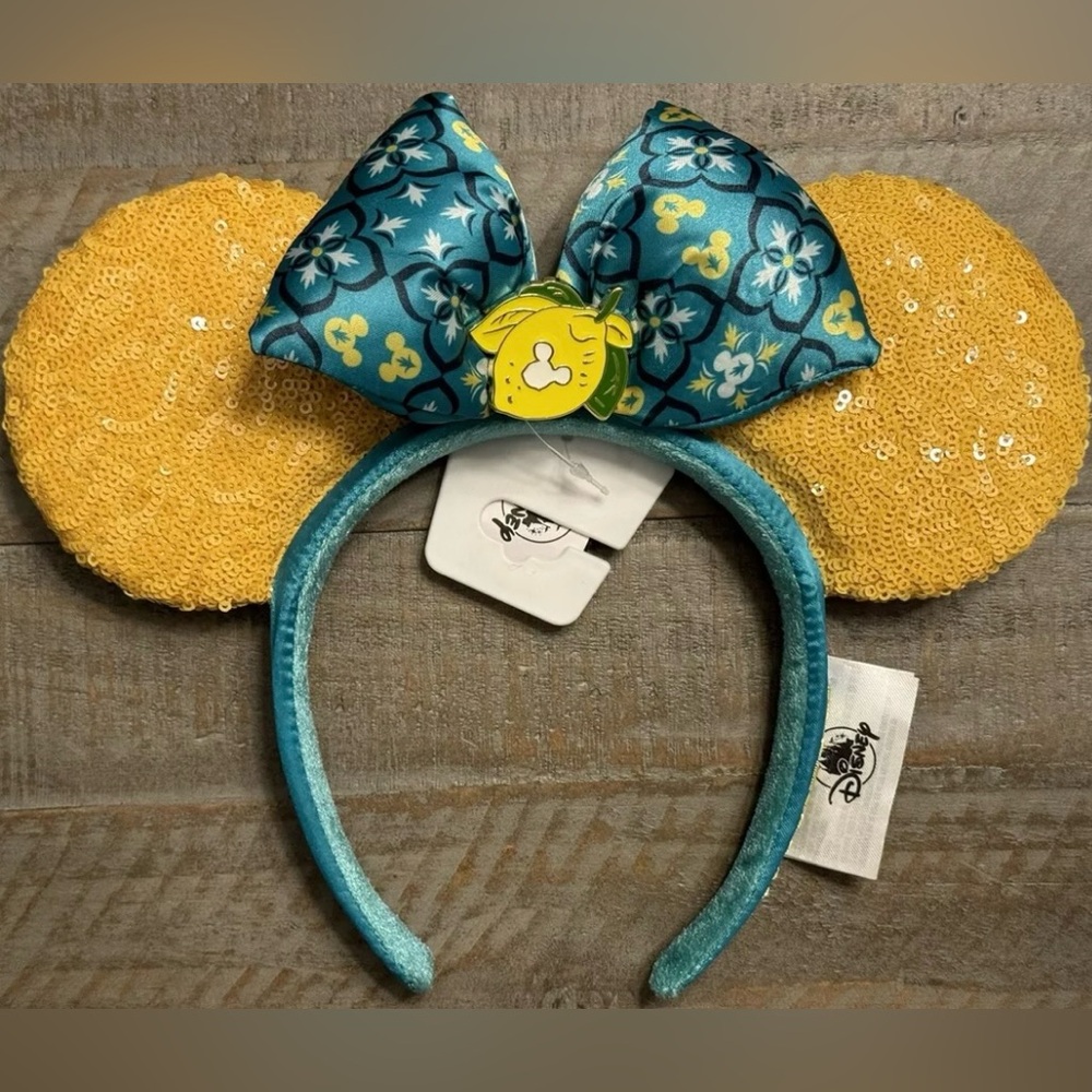 NEW with tags 2022 Disney EPCOT Italy Limoncello Minnie Ears Headband Limoncino